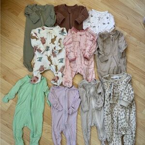 BUNDLE newborn-3 month sleeper pajamas